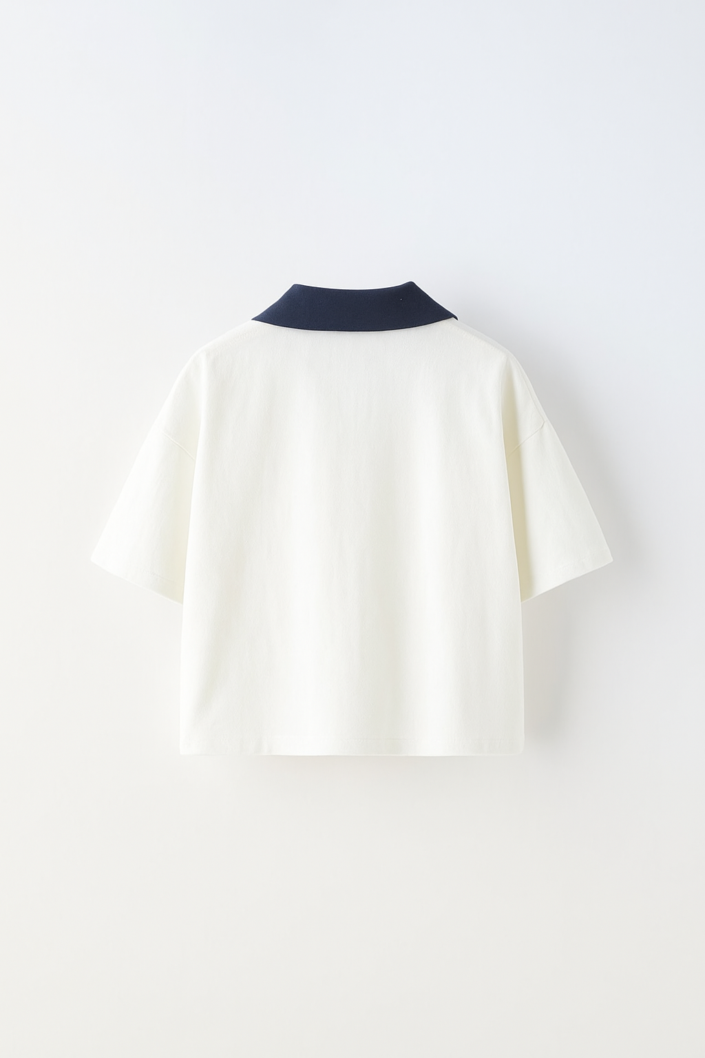 Paris League Contrast-Collar Varsity Tee – White/Navy