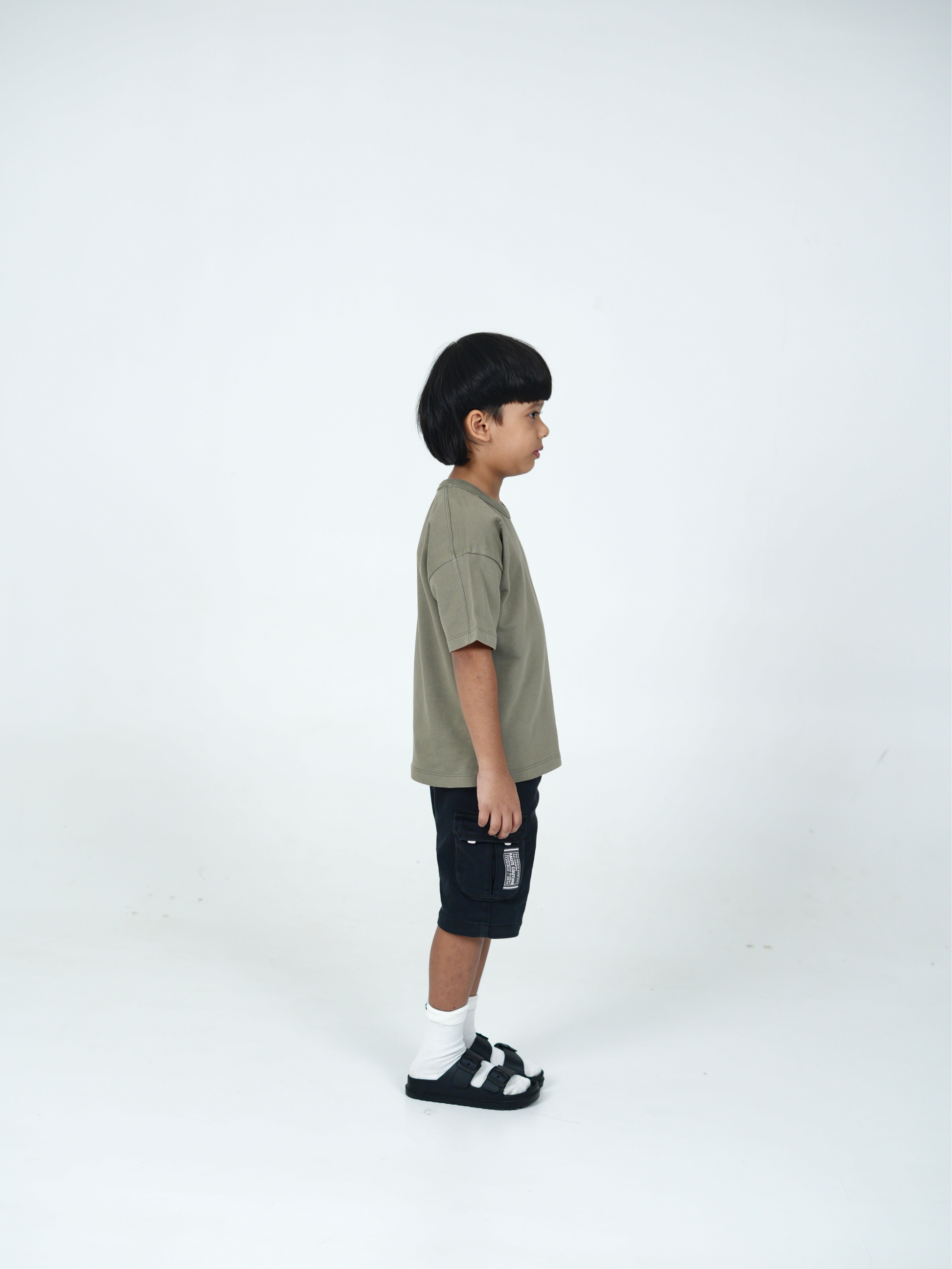 Exclusive #001 Oversized T-Shirt – Olive Green
